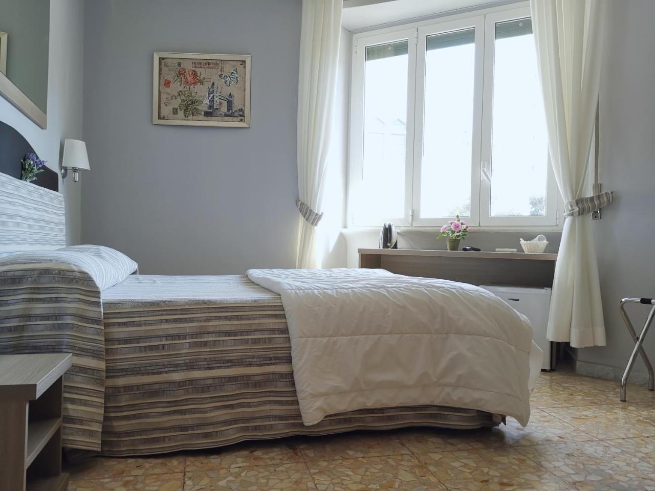 St. Anthony Guest House روما المظهر الخارجي الصورة